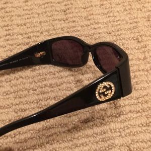 Gucci sunglasses 2526